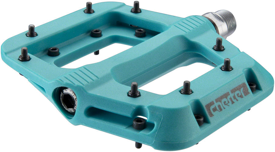 RaceFace Chester Pedals - Platform Composite 9/16&quot;Turquoise Replaceable Pins