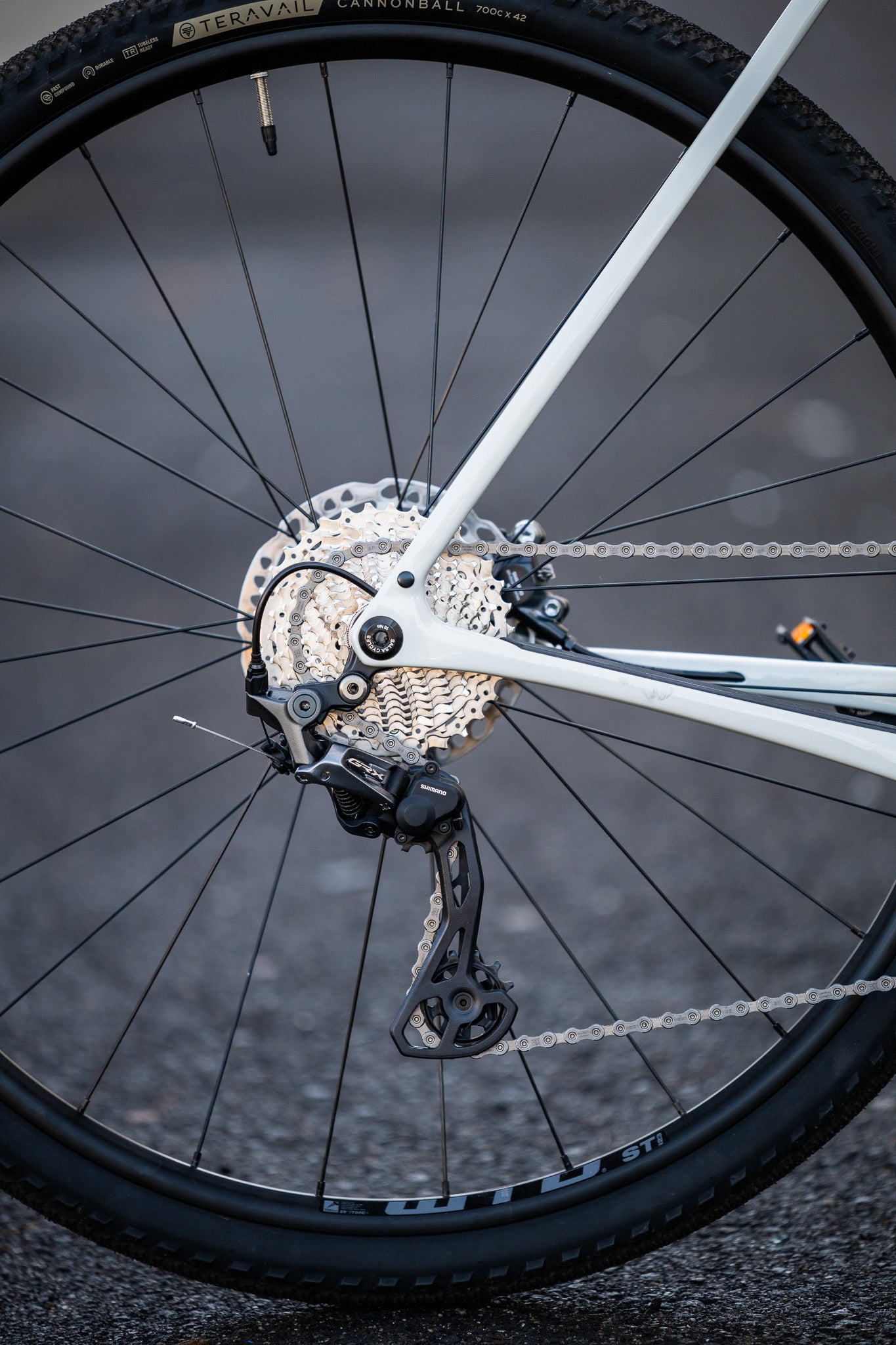 Salsa Warbird C GRX 600 1x Bike - 700c Carbon Light Gray 57.5cm