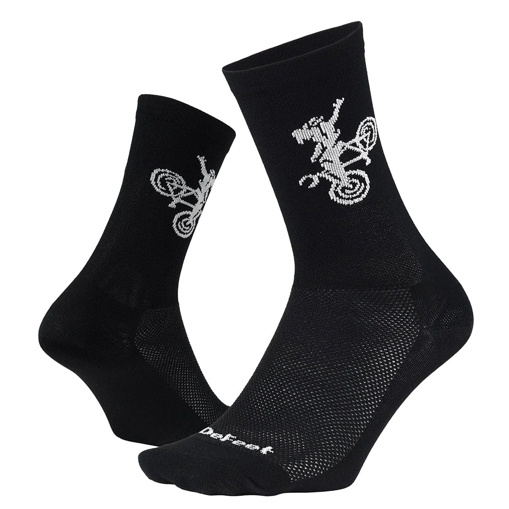 DeFeet Aireator 6&quot; Buck Wild Socks 9.5-11.5 Black