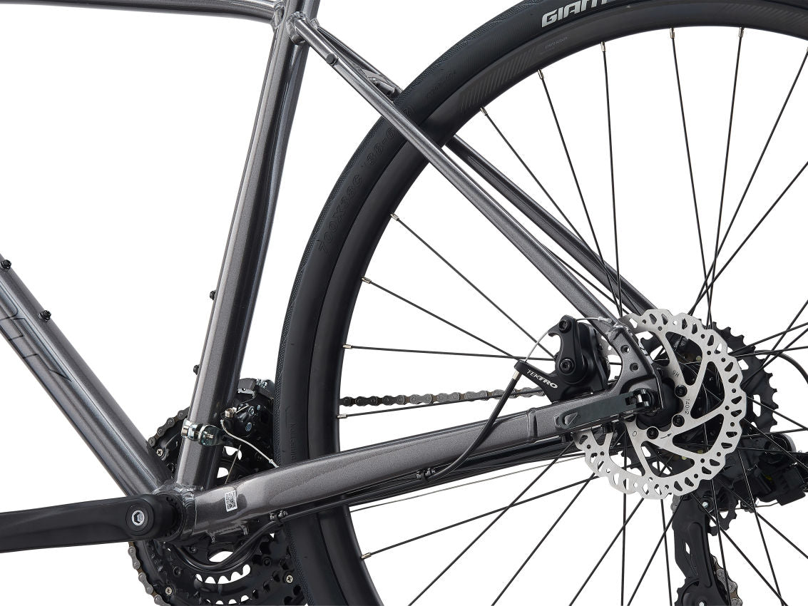 Giant Escape 3 Disc The Bike Hub Giant Escape 3 Disc The Bike Hub