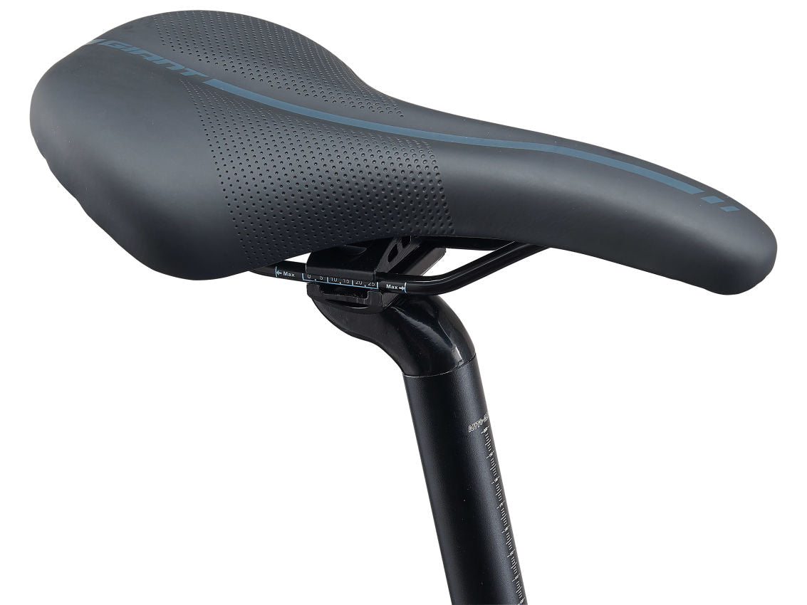 Giant Escape 3 Disc – The Bike Hub Giant Escape 3 Disc – The Bike Hub