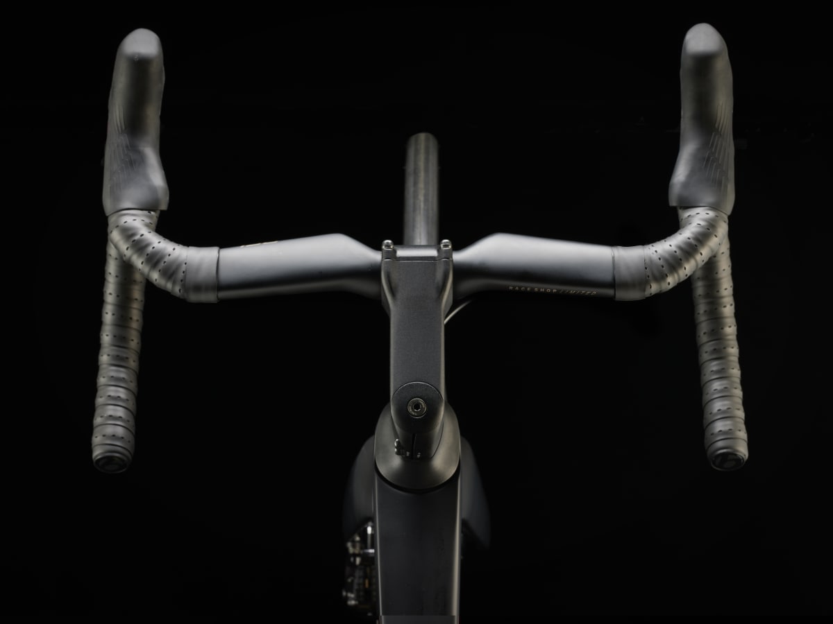 Trek Madone SL 6 Gen 7 - The Bike Hub