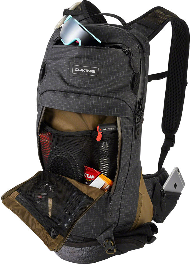 Dakine Seeker Hydration Pack - 10L Black - The Bike Hub