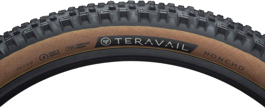 Teravail Honcho Tire - 29 x 2.6 Tubeless Folding Tan Light Supple Grip Compound
