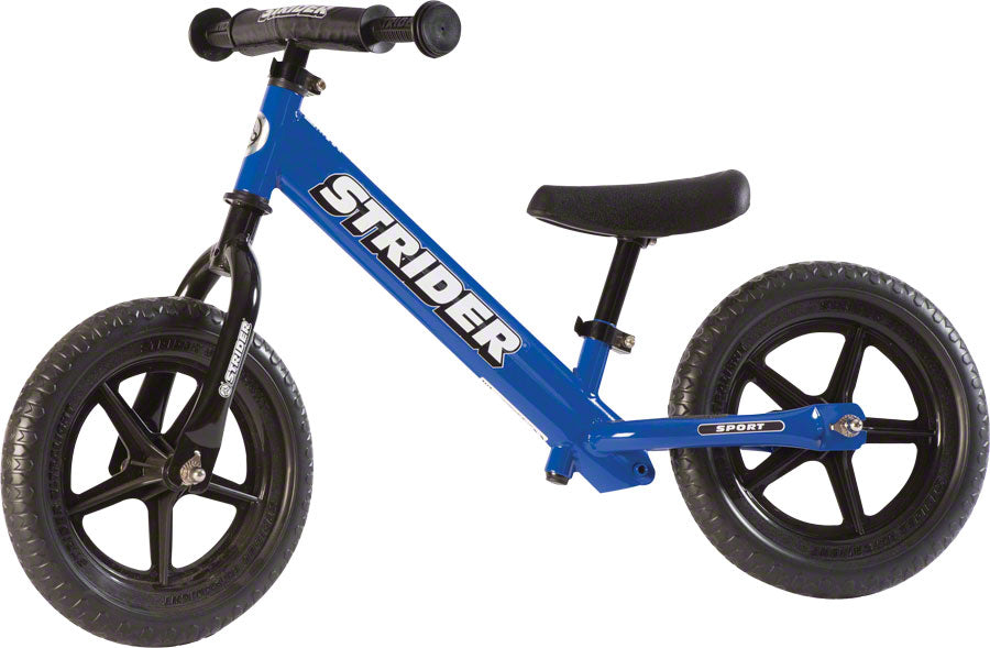 Strider 12 Sport Balance Bike: Blue